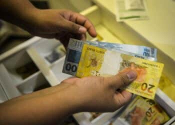 salário-base, remuneração mínima, piso salarial