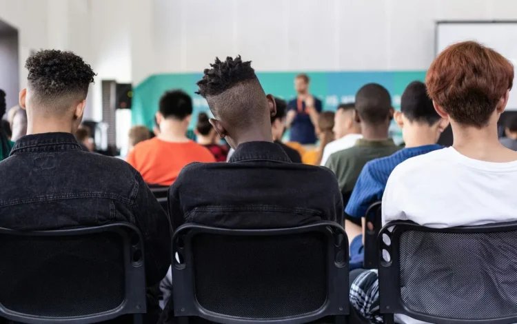 instituições de ensino, estudantes negros, crianças negras