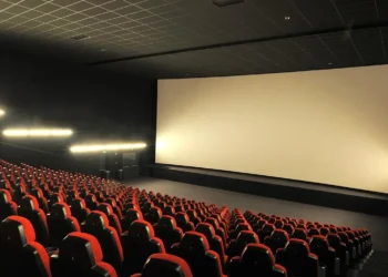 brascos, culturais, operações, multiplex, rede, de cinemas, complexos, cinemas, network, empresa, amplia, presença, expands presence, estreia, em Brasília, enters, Brasília.