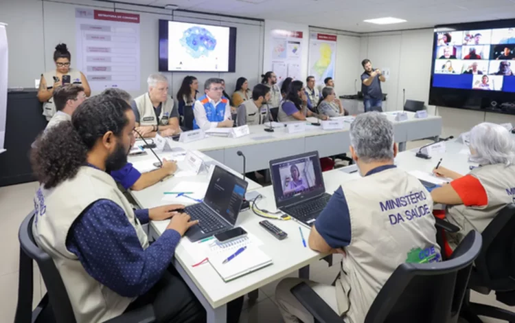 Ministério da Saúde, Ministério da Saúde do Brasil, Ministério da Saúde de Portugal;