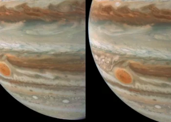 Nasa (Agência, Espacial dos, Estados Unidos), sonda, imagens claras, transitando, satélite, Grande, Mancha Vermelha, raio, de Júpiter, latitude proximas, topo, das nuvens, alguns, características, superfície, crateras, de impacto, colinas, vales, parte superior, órbita completada, um turno, objeto celestial, mais vermelho, emite, mais calor, poderoso, campo magnético, corretes elétricas induzidas, tensões marés;