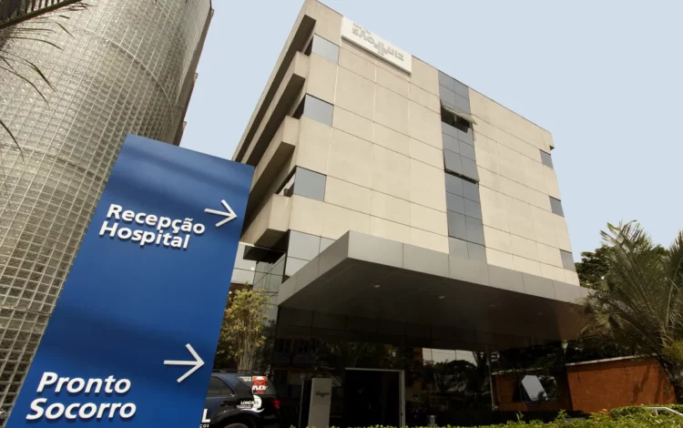 alienação, contrato, operação de compra-venda;