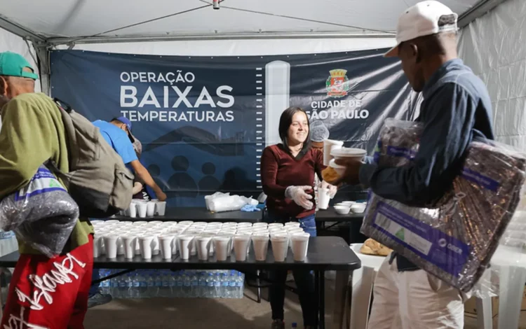 Intenso, frio, baixas, temperaturas