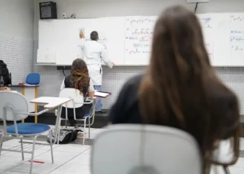 acumulação, acumulação de pensões, percepção simultânea de aposentadorias, acumulação de aposentadorias