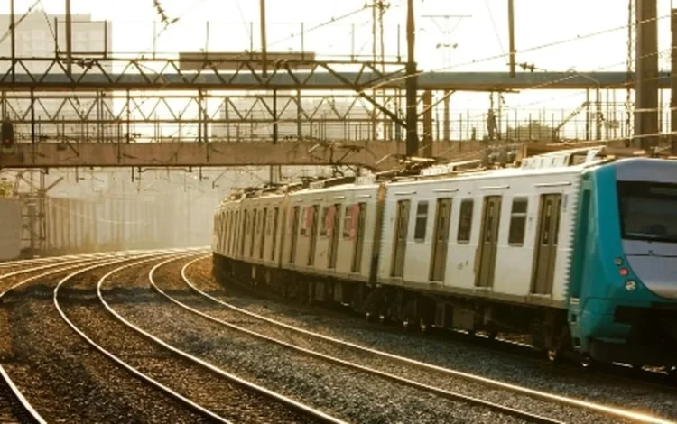 concessionária, operadora, trens, transporte, ferroviário;