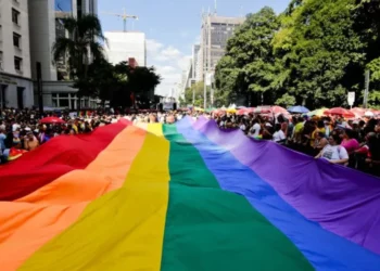 comunidade, LGBT+, representantes, Legislativo, direitos, LGBTQIA+, inclusivas, leis, Parada;