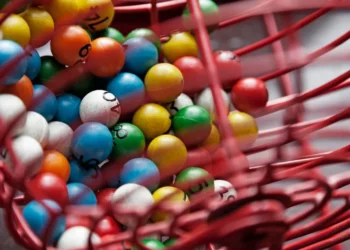 legalizar, cassinos, bingos, apostas, votação, no Plenário, do Senado;
