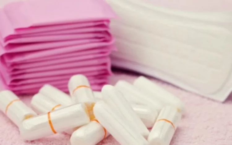 menstruação, antecipada;