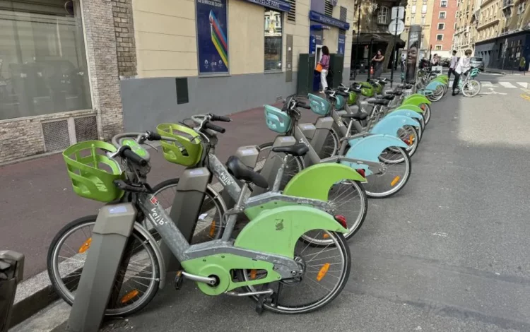 bike sharing services;