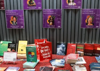 grupos de mulheres negras escritoras;