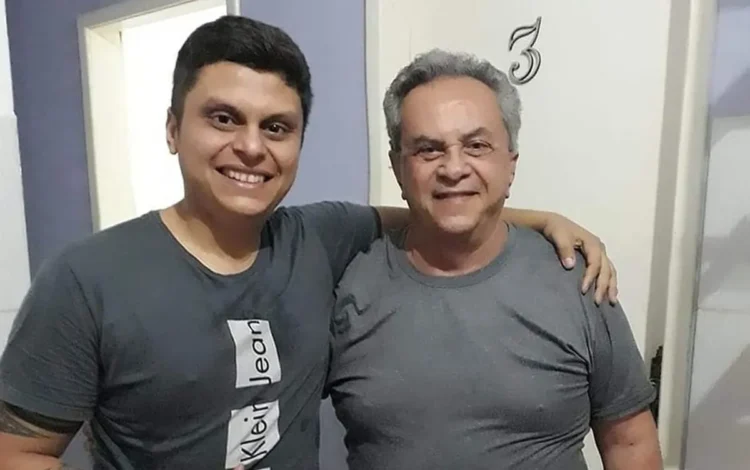 Jonh, Mike Azevedo, Remígio, artista, filho, de Flávio;