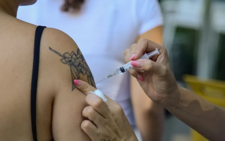 Doença Respiratória Aguda Grave, Internações por SRAG, Casos de SRAG;